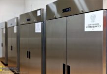 Zamrażarki z Bochni pomogą przechowywać szczepionki na COVID-19