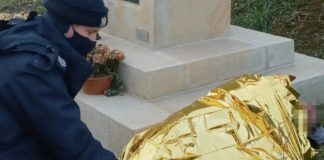 Bochnia. Policjanci udzielili pomocy wychłodzonemu mężczyźnie