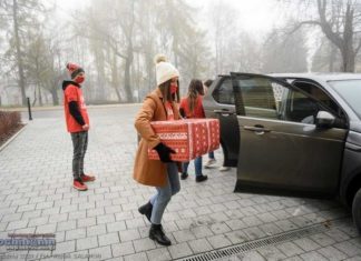 Szlachetna Paczka w czasach zarazy. Dary trafiły do 45 rodzin – ZDJĘCIA