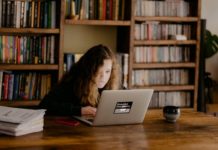 „Najlepsza zdalna nauka nie jest w stanie zastąpić nauki stacjonarnej”