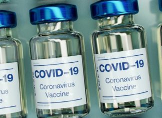 Od 15 stycznia ruszą zapisy na szczepienia przeciw COVID-19