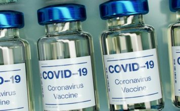 Szczepionki na Covid-19 w drodze do szpitali