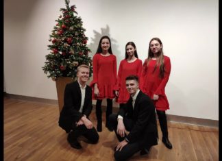 Bochnia. Świąteczny cover od podopiecznych fundacji „Młode Talenty” – WIDEO