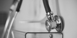 Prokuratorskie zarzuty dla dwóch lekarzy ze szpitala w Bochni. Chodzi o śmierć pacjenta