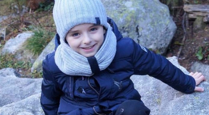 Tata zginął, 10-letni syn walczy o życie. Od ludzi płynie fala pomocy