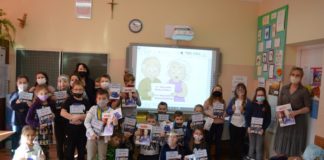 Szkoła Podstawowa nr 5 w Bochni „Szkołą Przyjazną Seniorom”