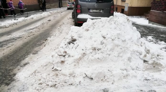 Będzie akcja wywozu śniegu z centrum Bochni? Decyzja po weekendzie