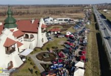 Rzezawa. Charytatywny kiermasz dla Marcelka przy Hotelu Kasztel – WIDEO