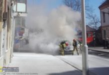 Bochnia. Pożar samochodu na ul. Kazimierza Wielkiego – ZDJĘCIA