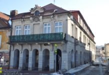 Bochnia. Uchwała ws. kupna udziałów w kamienicy przy Szewskiej 1 ściągnięta z porządku obrad