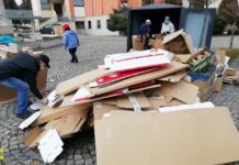 Makulatura na misje. Podczas sobotniej akcji zebrano ponad 32 tony papieru i tektury – ZDJĘCIA