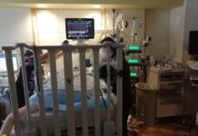 Mały Marcelek już po operacji przeszczepu wątroby w Chicago