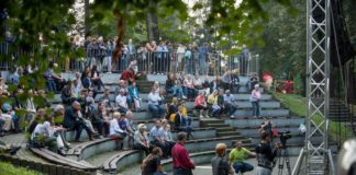 Od 15 do 28 maja zbiorowe formy kultury i rozrywki tylko na otwartym powietrzu