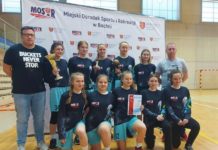 Koszykówka. W kategorii U15K Bochnia także w półfinałach