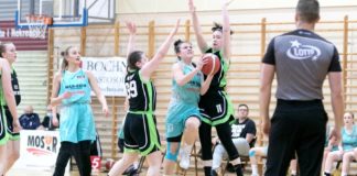 Koszykówka. W Bochni trwa turniej 1/4 Młodzieżowych Mistrzostw Polski U17 – ZDJĘCIA