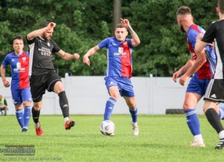 Nożna. Kibice wrócili na stadion, BKS wygrał 3:0 – ZDJĘCIA