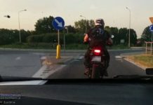 Motocyklista z Bochni uciekał przed policją przez 80 km, na końcu uderzył w radiowóz