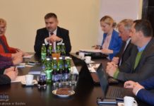 Zarząd powiatu bocheńskiego z wotum zaufania i absolutorium