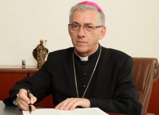 Abp Wiktor Skworc złożył rezygnację. W tle przypadki pedofilii księży z diecezji tarnowskiej