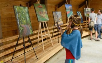 W tężni solankowej otwarto wystawę malarstwa – ZDJĘCIA
