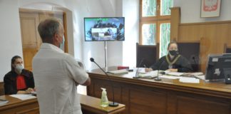 Czwarty dzień rozprawy przeciwko wójtowi gminy Rzezawa