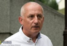 Bochnia. Poseł Neumann o szczepieniach: Wierzcie nauce, nie idiotom!