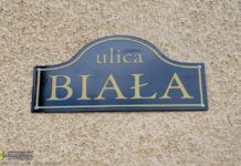 Bochnia. Wymiana tabliczek z nazwami ulic
