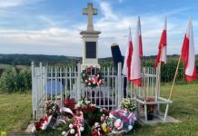 Nieszkowice Wielkie. Rocznica śmierci załogi Liberatora – ZDJĘCIA