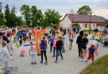 Atrakcje dla dzieci i koncerty na pożegnanie lata w Rzezawie – ZDJĘCIA