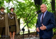 Stefan Kolawiński skrytykował… prezydenta USA. Burmistrz Bochni mówił też o imigrantach