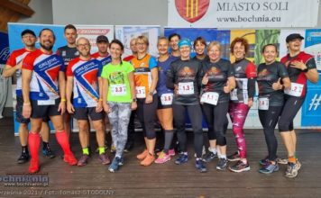 Trwa 24h bieg po wzgórzu Uzbornia – WIDEO