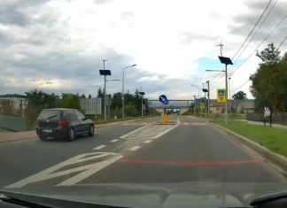 Proszówki. Czytelnik nagrał pirata drogowego: „Skrajnie nieobliczalny” – WIDEO