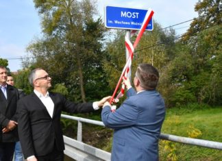 Most w Brzeźnicy ma już tabliczkę. Nosi imię byłego sołtysa wsi