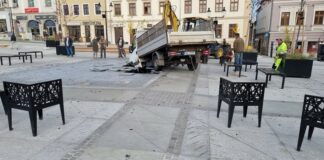 Donos na radnych za regulamin korzystania z Rynku. Policja odmówiła wszczęcia śledztwa