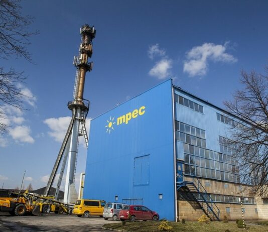 🔴 Awaria ciepłociągu usunięta. Ciepło wraca do mieszkańców wschodniej Bochni