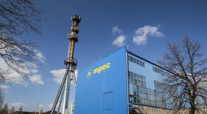 🔴 Awaria ciepłociągu usunięta. Ciepło wraca do mieszkańców wschodniej Bochni