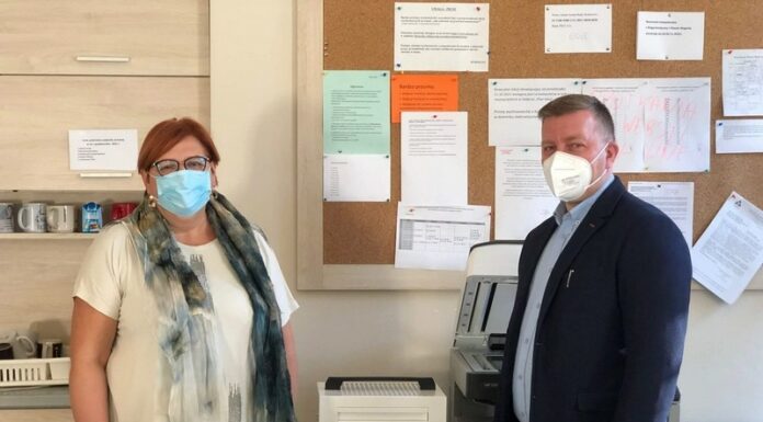 W I LO powietrze dezynfekują specjalne urządzenia