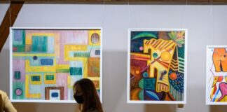 75. urodziny Sławomira Jabłońskiego. Prawie 100 prac na wystawie w Muzeum – ZDJĘCIA