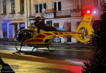 Bochnia. Śmigłowiec LPR lądował na środku ulicy Regis – WIDEO