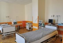 Szpital w Bochni już z nowymi respiratorami od Powiatu. Jeden kupiło też Miasto