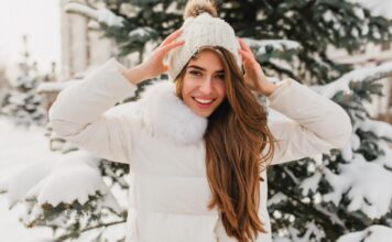 🔸 Z kapturem czy bez – jaką kurtkę damską wybrać na ten sezon?