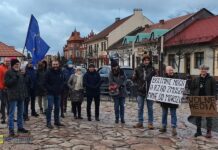 „Wolne media” – protest w Niepołomicach