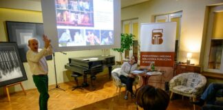 W Bibliotece zaprezentowano biografię Marka Pacuły – ZDJĘCIA