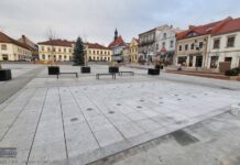 Fontanna multimedialna naprawiona!