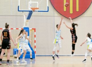 1. liga koszykówki. Koszmar czwartej kwarty. Ten mecz można było wygrać – ZDJĘCIA