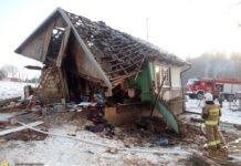 Wybuch gazu zniszczył dom koło Łapanowa. Jedna osoba trafiła do szpitala