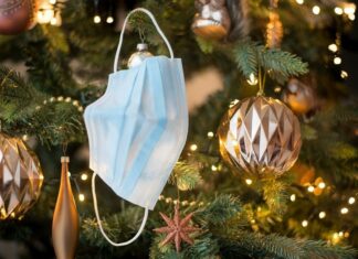 COVID-19 nie wpłynie na święta. Większość Polaków nie ograniczy spotkań