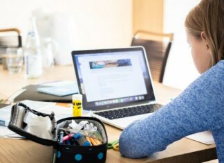 Czy dzieci wrócą do szkół 10 stycznia?