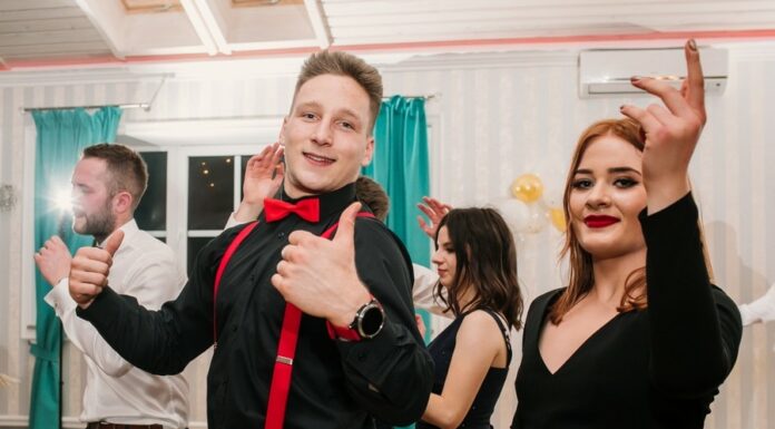 📸🎞 Studniówka ZS Nr 3 – ZDJĘCIA, WIDEO