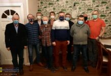 Bochnia. Działacze PO oferują pomoc w robieniu codziennych zakupów